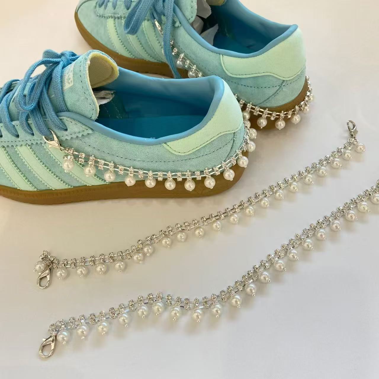 Adaptado a todo tipo de zapatos, botones de perlas, accesorios de lazo, adornos, zapatos de todo fósforo, primavera y verano 2024