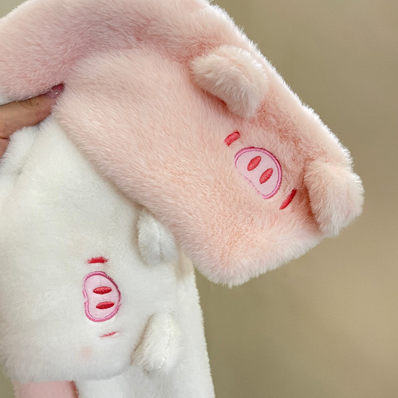 Diseño original lindo suave lindo cerdo volador invierno bufanda de felpa Mujer estudiante a prueba de frío imitación de piel de conejo cálido todo fósforo