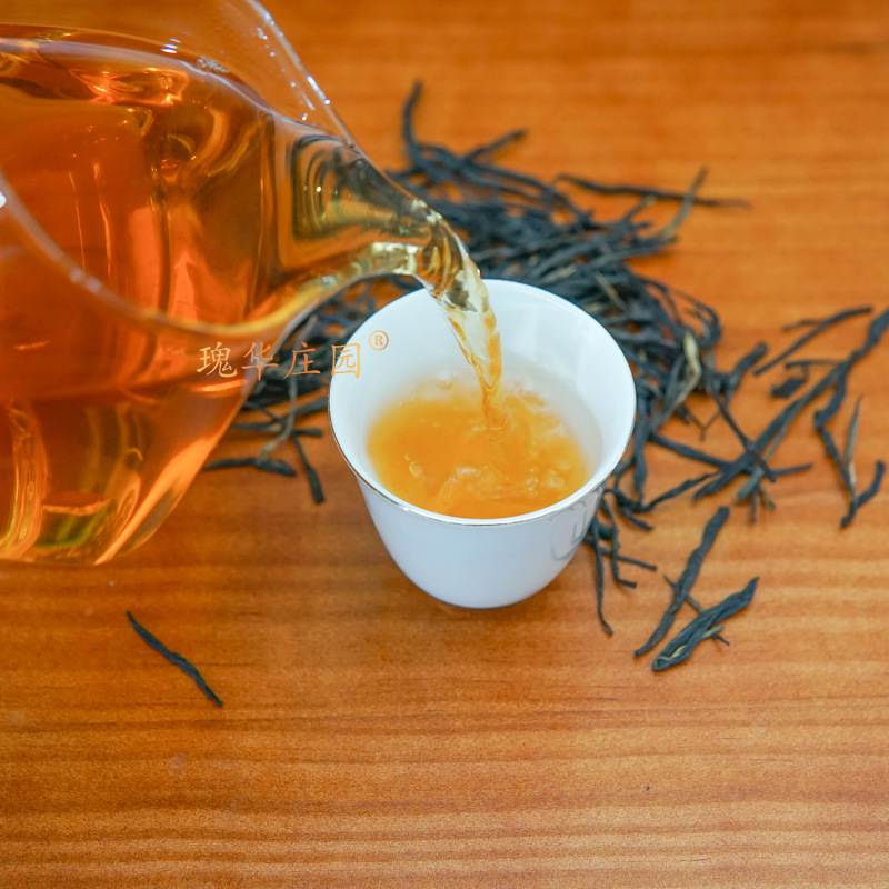 雲南典紅松葉紅茶バルク茶卸売 2025 林滄鳳清老木の芽理条松葉春茶|undefined