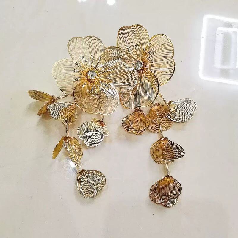 夸张金色镂空花朵流苏耳环 长款金属花卉耳坠电脑片耳饰跨境厂家|undefined