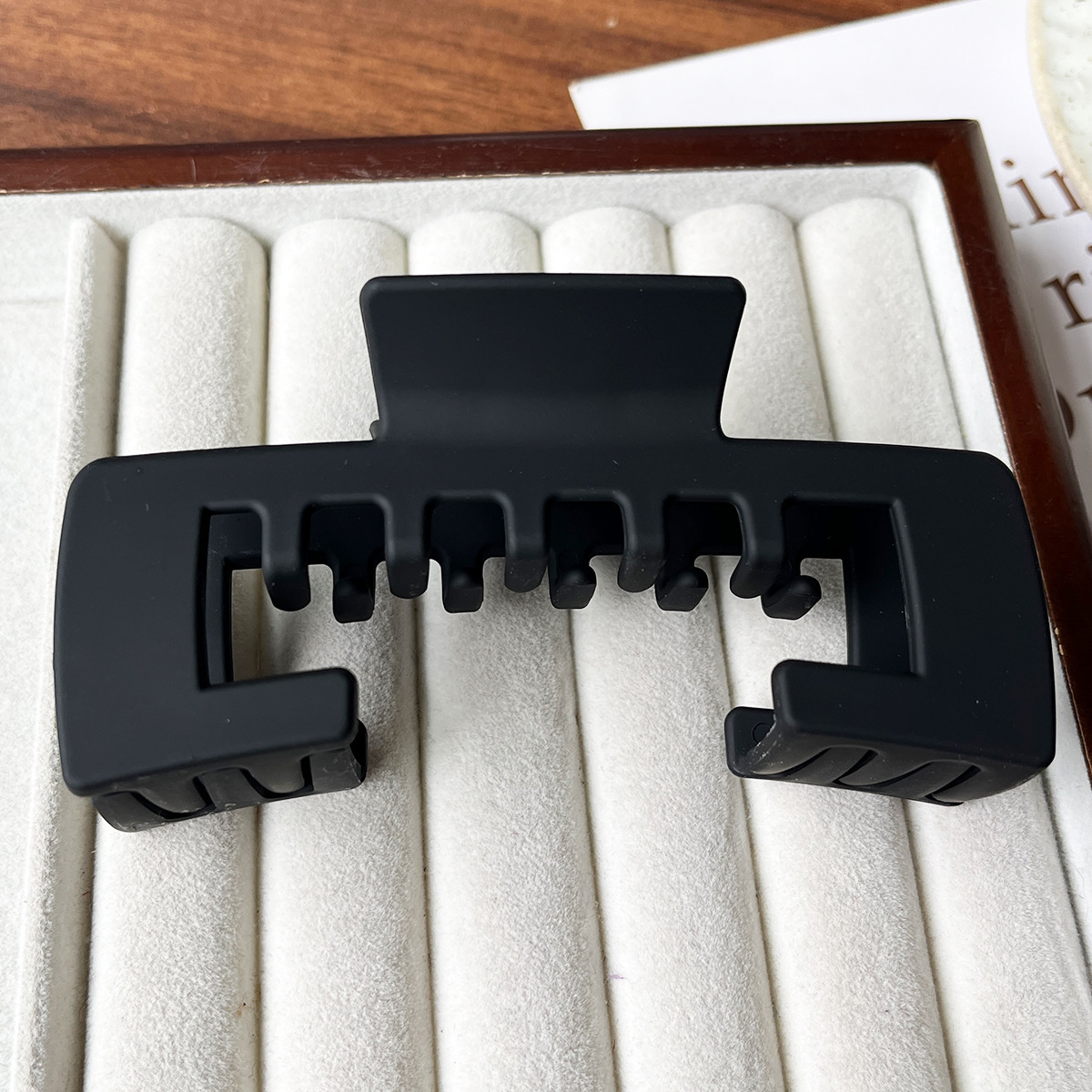 2026PC clip de cabello de textura gas clip de cabello nuevo clip sombrero mujer cabeza detrás de la cabeza transfronteriza grande otro