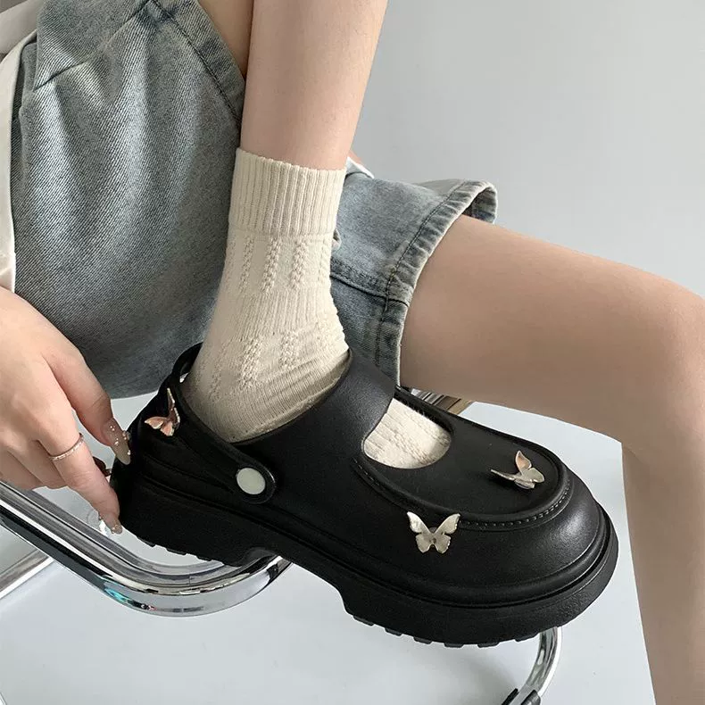 Супер популярные тапочки Baotou на толстой подошве Mercury Butterfly, женская летняя верхняя одежда, новинка 2025, нескользящие увеличивающие сандалии