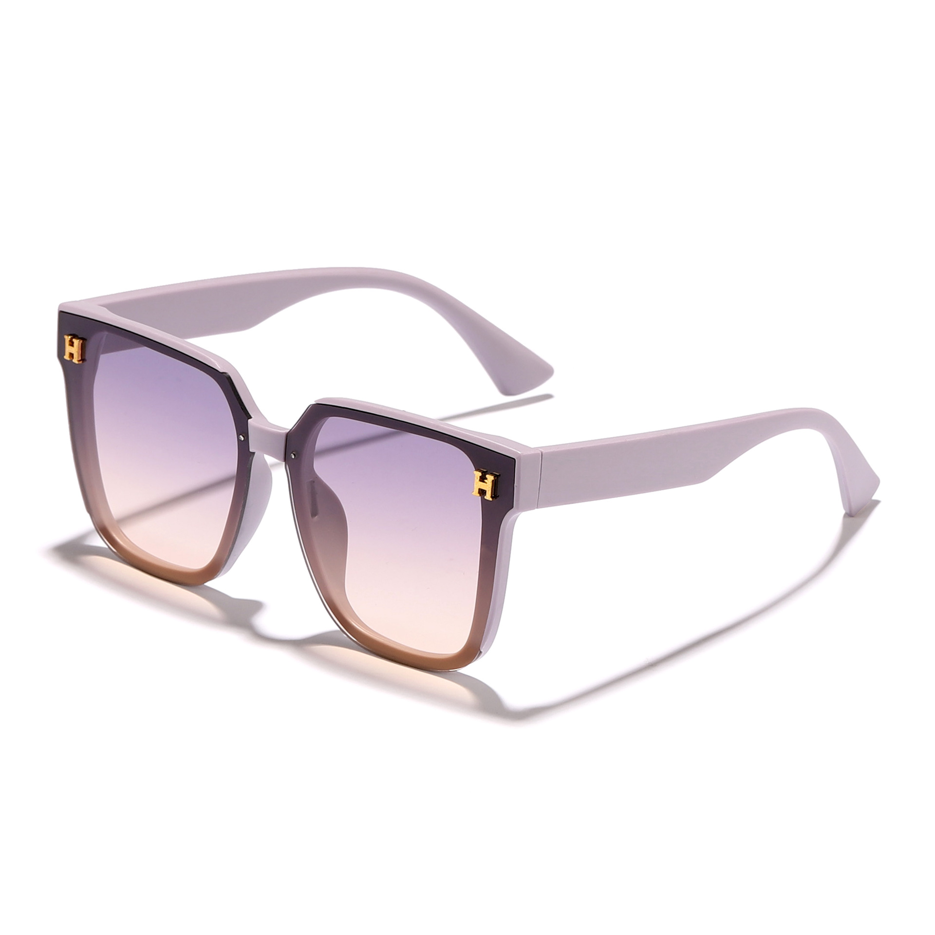 2024 nuevas letras simples transfronterizas, marco generoso, gafas de sol de moda, sombrilla al aire libre para mujer, gafas de sol ligeras de todo fósforo