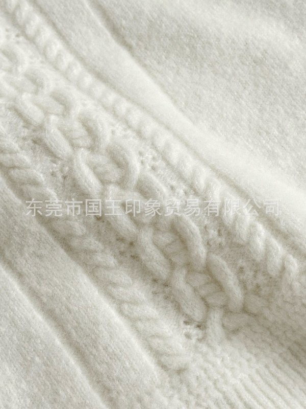 国王印象秋冬新款滑雪系列钩花连帽毛球麻花套头针织衫长袖上衣女|undefined