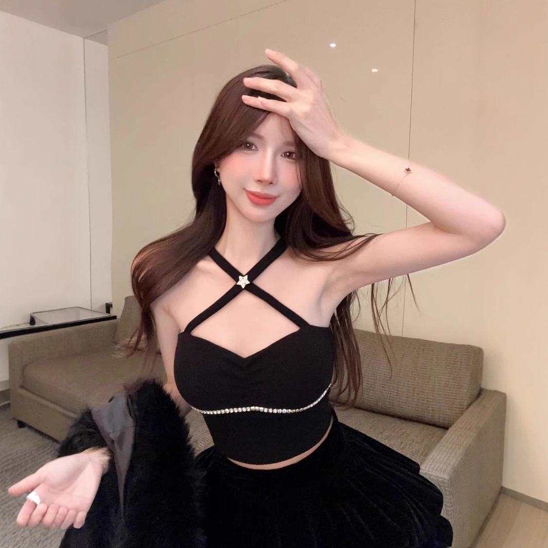 Sexy design top with cups sleevless