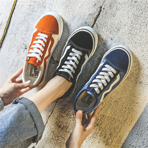 2024 Spring and Autumn New Canvas Shoes for Male and Female Students Casual Shoes Korean Version Couple Shoes Flat Breathable White Shoes Trendy
