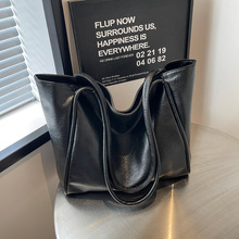 跨境新款个性包包女包高颜值百搭简约托特包户外通勤单肩腋下包包