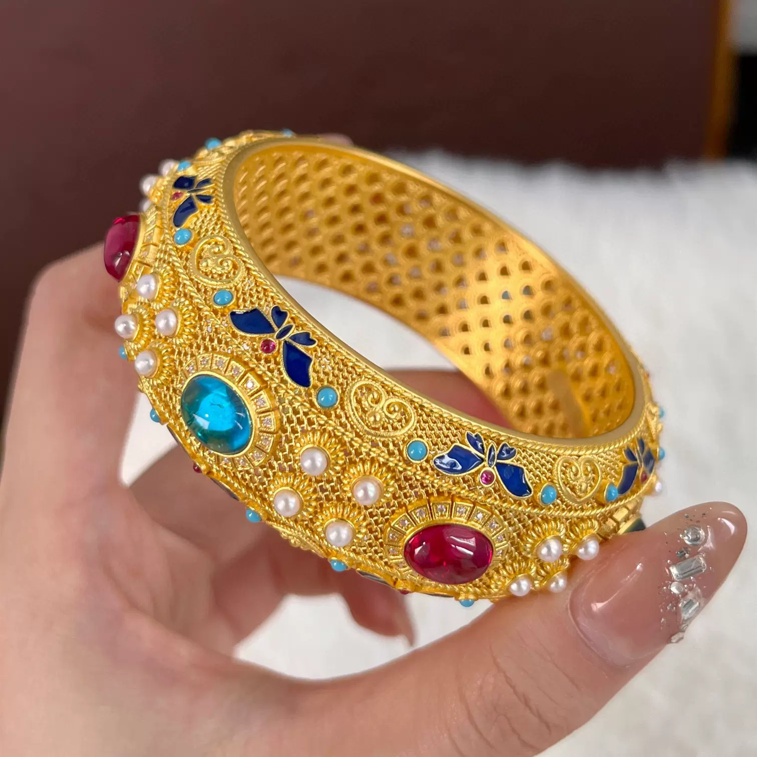 古法黄金宫廷风手镯足金999花丝宝石镶嵌皇后传承金镯子纯金首饰
