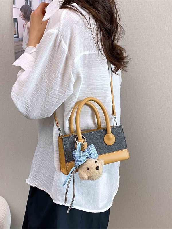Bolso de mano de alta sensación para mujeres 2026 nuevo color de moda bolso de empalme pequeño bolso de hombro de lujo pequeño bolso image 3