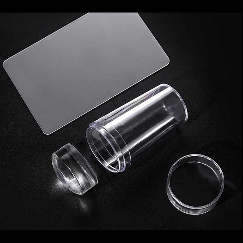 Universal seal for manicure for nails