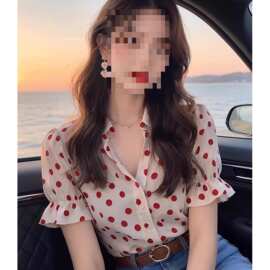 今年流行波点漂亮港风复古花衬衫百搭清凉女夏上衣气质粉色波点