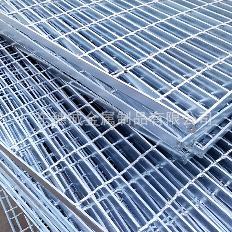 镀锌钢格板楼梯踏步板热镀锌钢格栅不锈钢格栅板排水沟盖板网格板