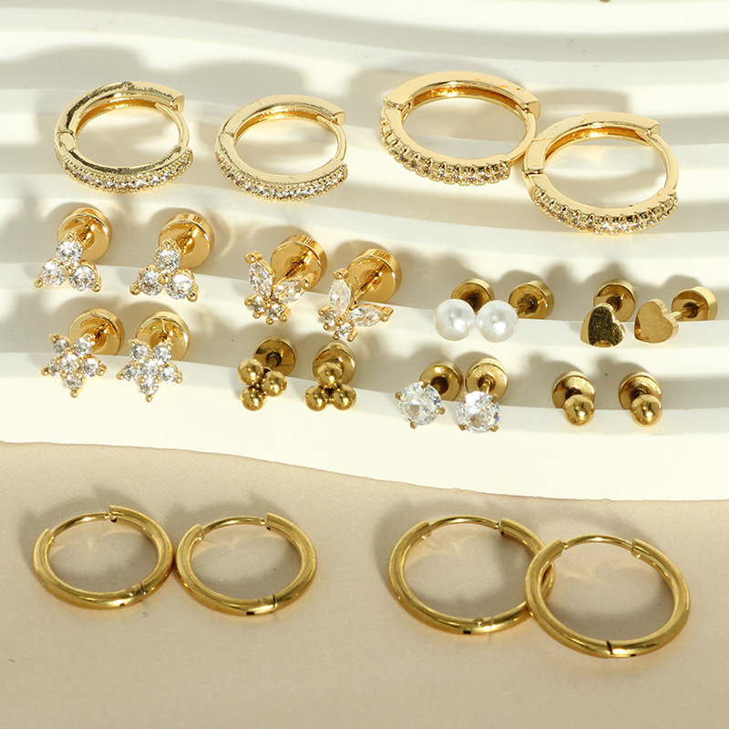 Labret piercing jewelry detail image