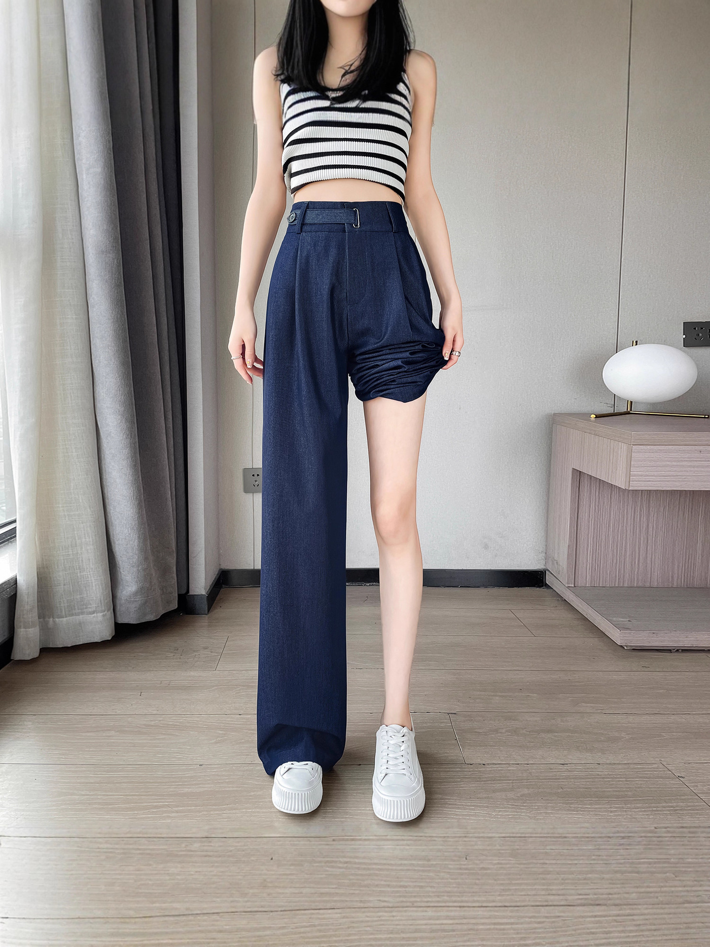 Quần jean nữ ống rộng cạp cao chất liệu mát lạnh — màu xanh đậm