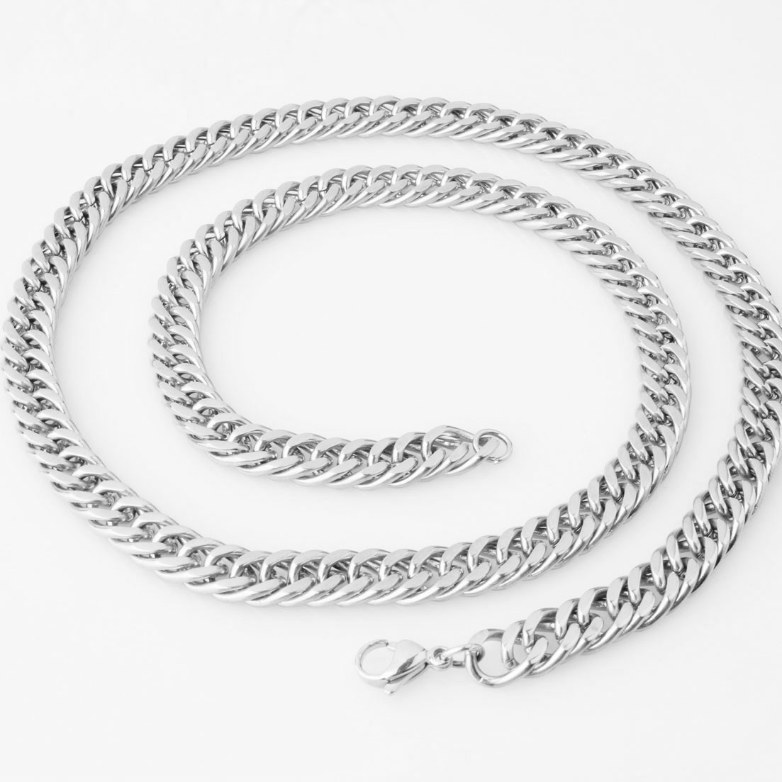 Personalised Titanium Steel Bracelet For Men In Dominant Style_voghion.com