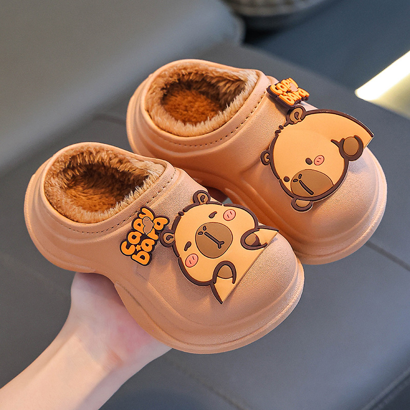 Capibara invierno zapatillas de algodón para niños y niñas calentamiento de terciopelo impermeable en el hogar zapatos de algodón para niños mayores