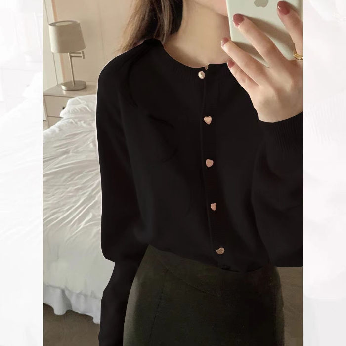 검은색