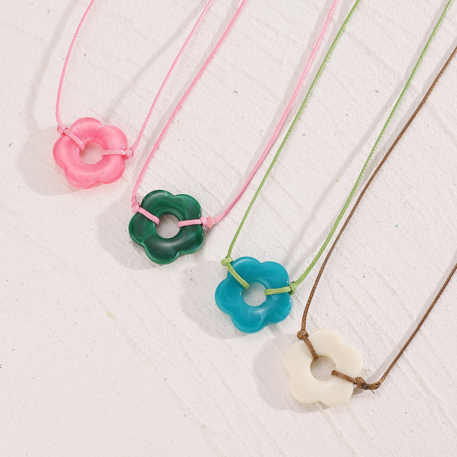 Polyester Chain Material Cord String Chain Type 1 Piece Quantity Sweet Flower Acrylic Cord String Stretch Adjustable Pendant Necklaces Wholesale
