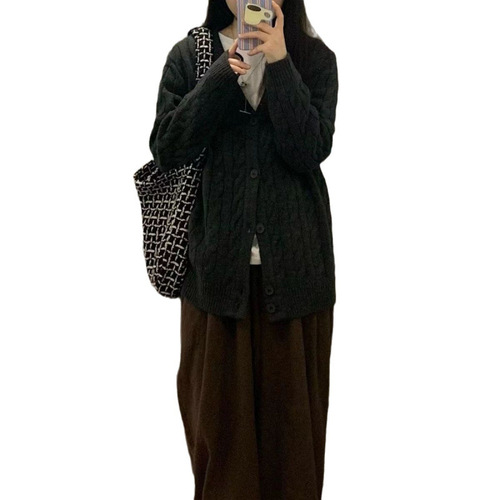 YUNSHU灰柏林 V领毛衣针织开衫女秋冬慵懒风宽松复古麻花毛衣外套