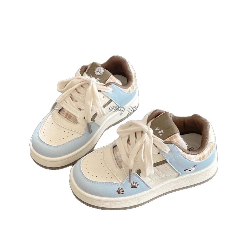 Zapatos de skate casuales coreanos para mujeres primavera y otoño de 2025, nuevos zapatos blancos con suela gruesa y cómodos, zapatos de pan transpirables