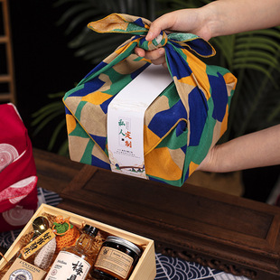 Mid-Autumn Festival wrapped cloth New Chinese moon cake gift box packaging cloth gift good product style LV Fu multi-purpose wrapped leather