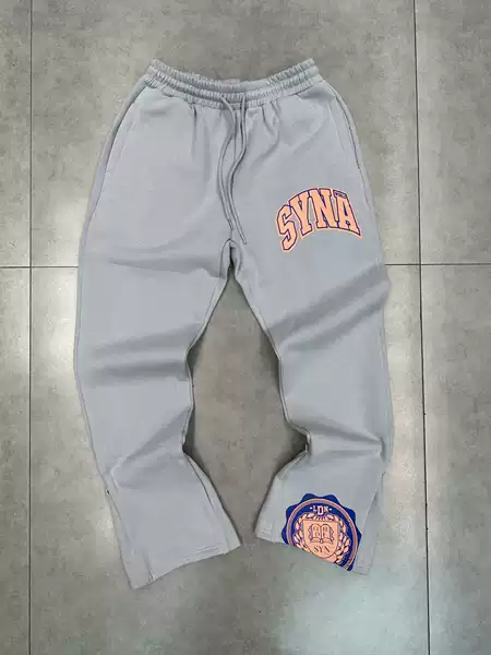 Gray [trousers]