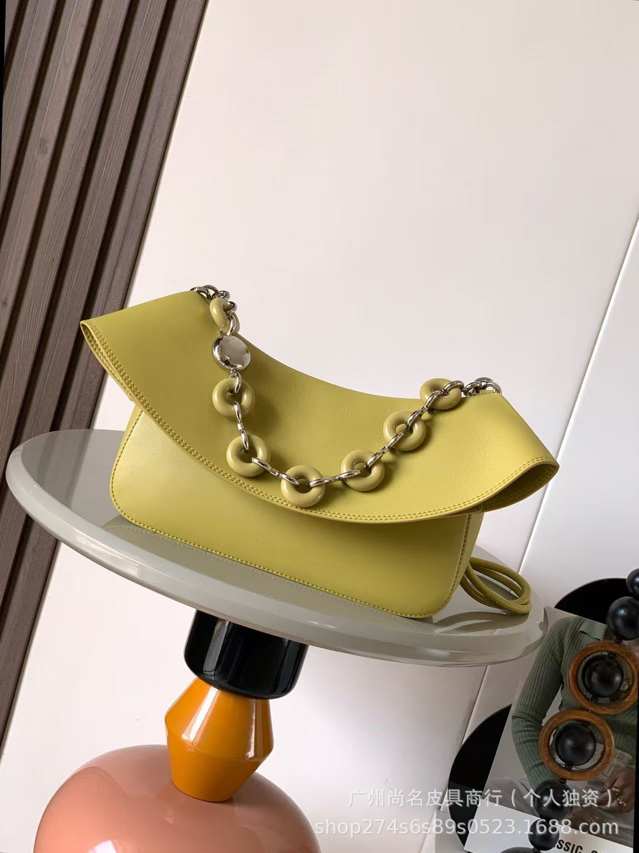 新款罗家真皮牛皮翻盖链条海浪包法式小众轻奢高质感单肩手提女包 - Thumbnail 10