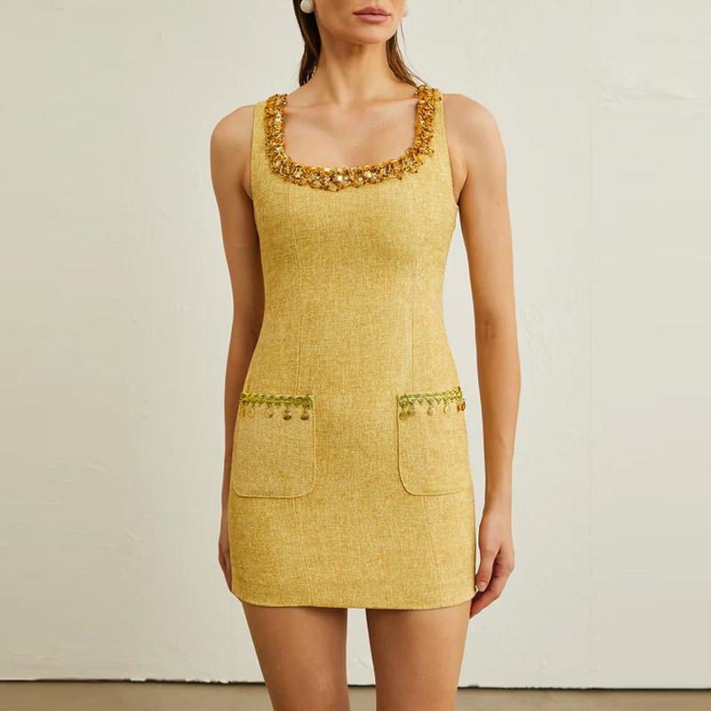 气质名媛小香风连衣裙方领重工钉珠无袖收腰显瘦A摆短裙 秋装新款