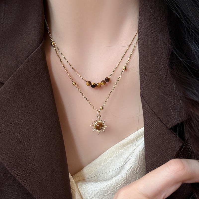 Colar de pérolas de luxo com fecho magnético para mulher_voghion.com