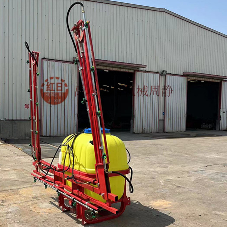 农用喷雾器    拖拉机悬挂喷药机   红日机械打药机工作视频