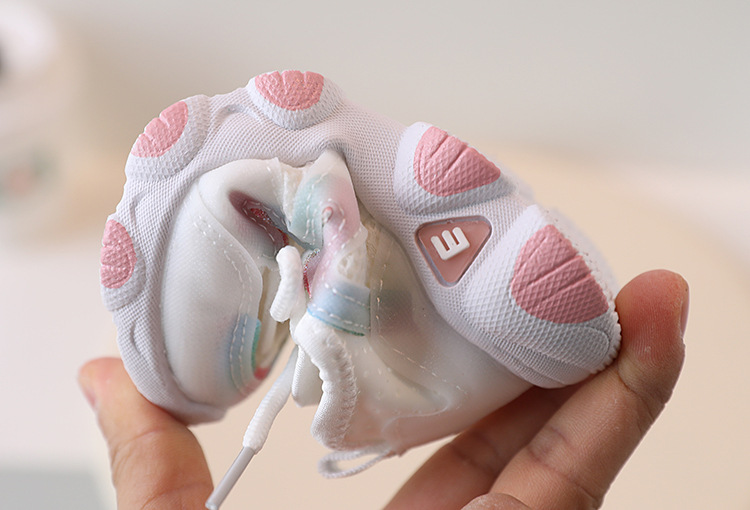 Sport per bambini Primavera e autunno Nuova suola morbida super leggera Maglia traspirante per ragazza casual Piccola bianca per imparare a camminare_voghion.com