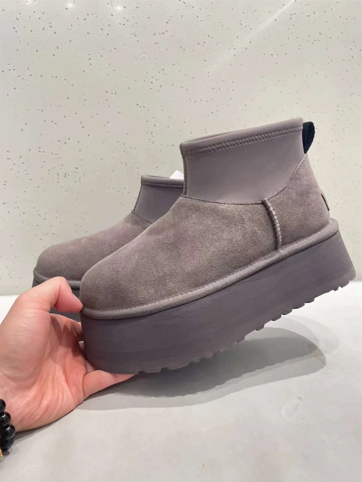 ShoeGlobe 2024 Nieuwe Mini Dip voor dames, winter dikke zool, hoogteverhogende schapenvacht, sneeuwschoen met fleecevoering, verdikte katoenen schoenen_voghion.com