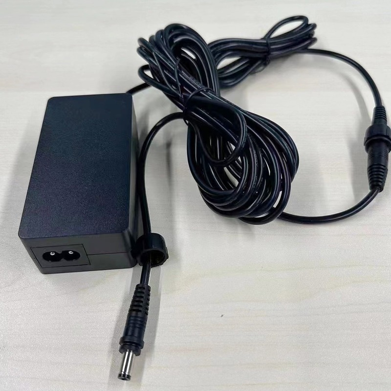 24V3A窓拭き機電源アダプタ72W小体積アダプタCQC、KC、PSEなどの認証が整っている。|undefined