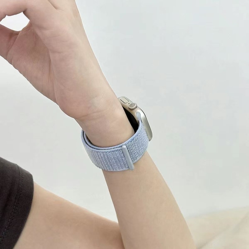 ins は iwatch ナイロンループマジックストラップ S10 Apple s9 ウォッチ SE スポーツ 8/7/男性と女性のリストバンドに適しています。|undefined