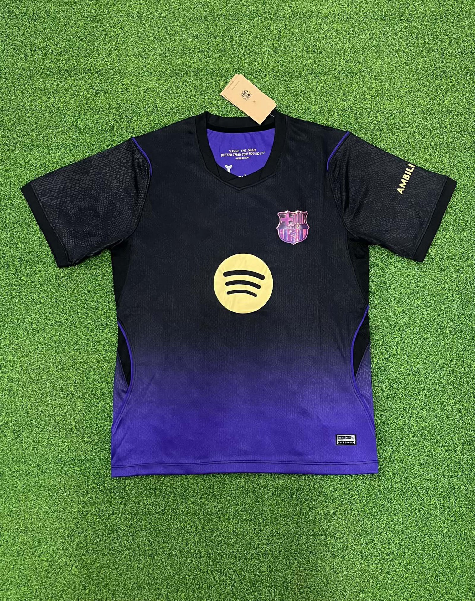 Kobe Bryant x Nike x FC Barcelona 2026/27 Away Jersey Field Purple/Metallic Gold