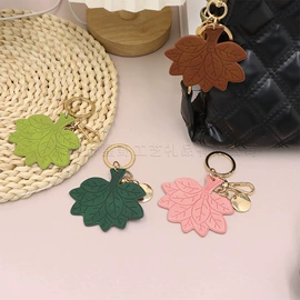 零钱包;打火机配件;电脑外设产品