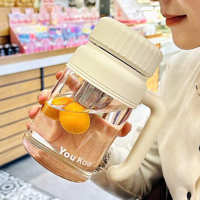 高ホウ素シリコンのグラスは取っ手のお茶を持って分離してお茶のコップを入れます。|undefined