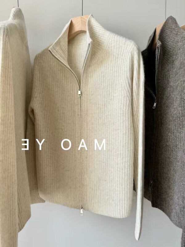 Áo khoác cardigan len lông cừu nguyên chất dài tay cổ bán cao, khóa kéo đôi, sọc gân dọc tôn dáng — Màu cà phê, Màu tự nhiên, màu đen