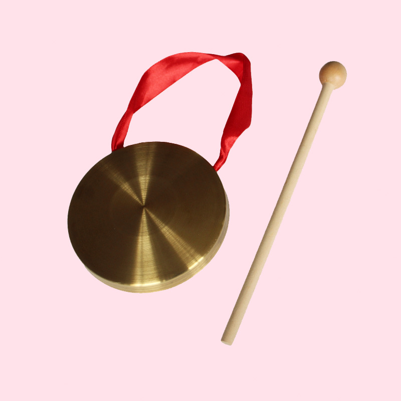 Venta al por mayor de tres oraciones-Media apoyos instrumento de percusión para niños música Gong de cobre educación temprana para niños instrumento de percusión de mano juguete