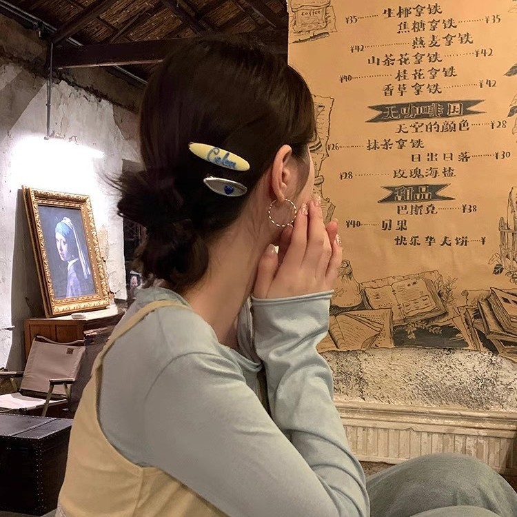 韓国のネットセレブと同じスタイルのアヒルのくちばしクリップ、多用途のサイドクリップ、前髪ヘアクリップ、シンプルでファッショナブルなヘアクリップ、女性用ヘアアクセサリー|undefined