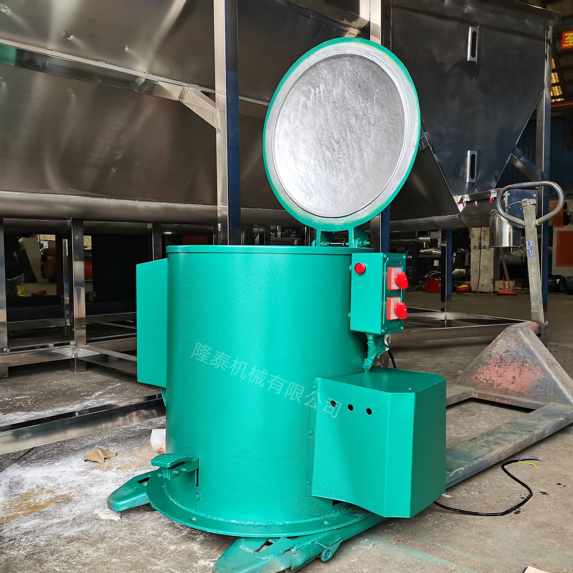 常平五金脱水脱油机 电镀零件水渍烘干加热机小型金属离心甩干机