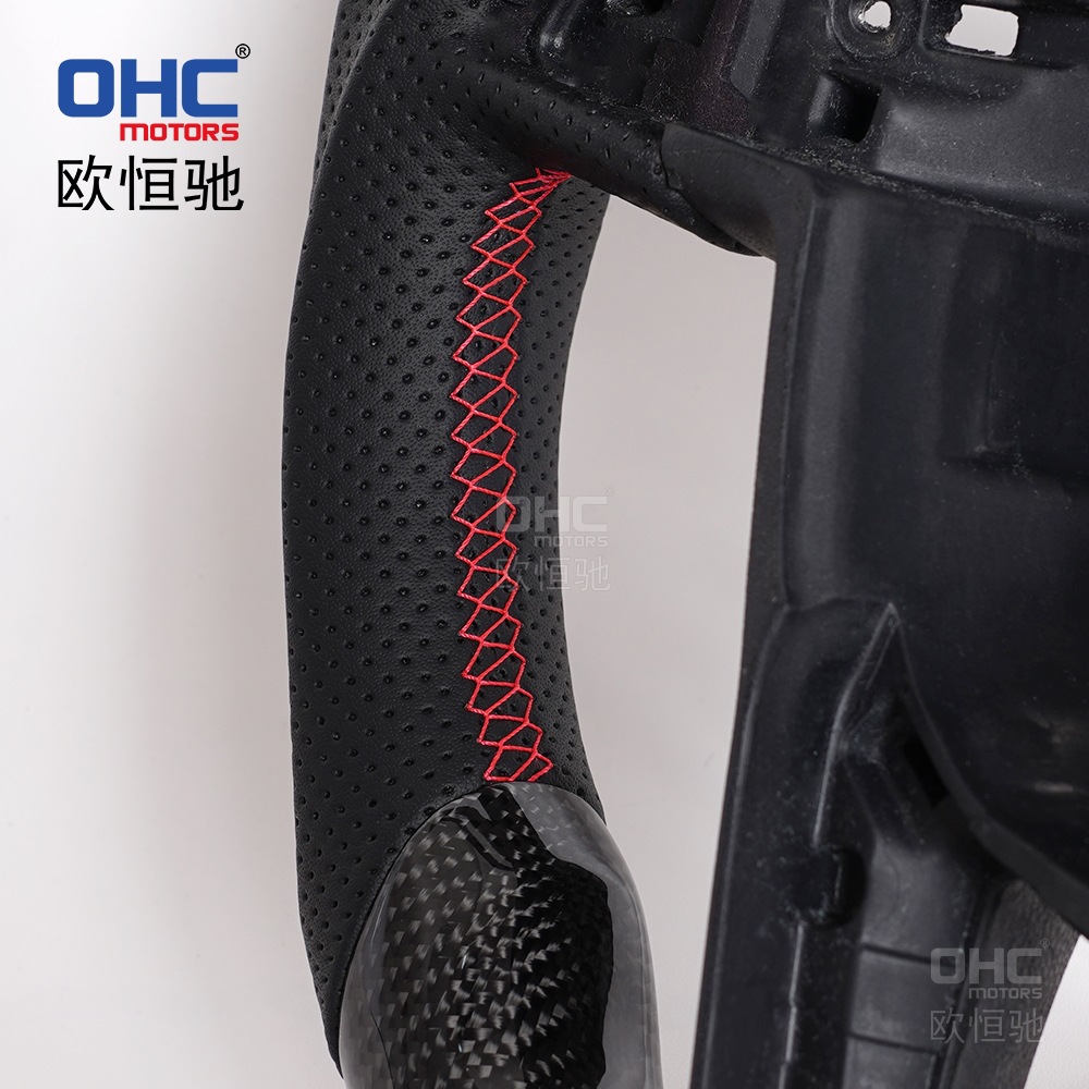 Suitable for Seat Leonmk3 Fr/Cupra Ibiza Carbon Fiber Smart Led Steering Wheel Modification