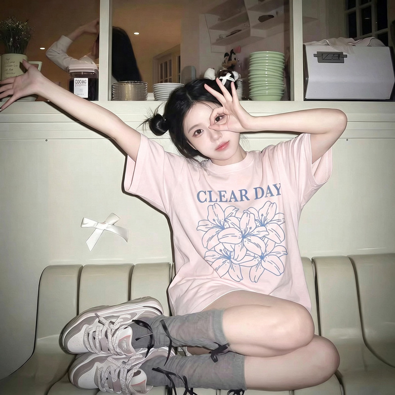 Japanese-style sweet and cute ultra-chic pure cotton short-sleeve T-shirt, loose round-neck versatile couple's base shirt