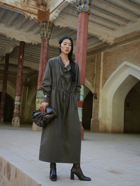 COMOS CMS Autumn long elegant dress