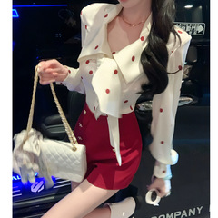 【甜酒波尔卡】法式复古修身长袖波点衬衫+西装短裤两件套装 潮流