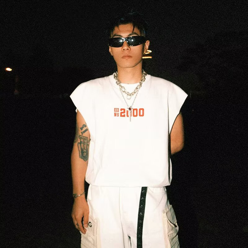 Liu Cong returned to 2000 with short sleeve T-shirt men's album co-branded KE Y.L loose tide brand coat lovers clothes