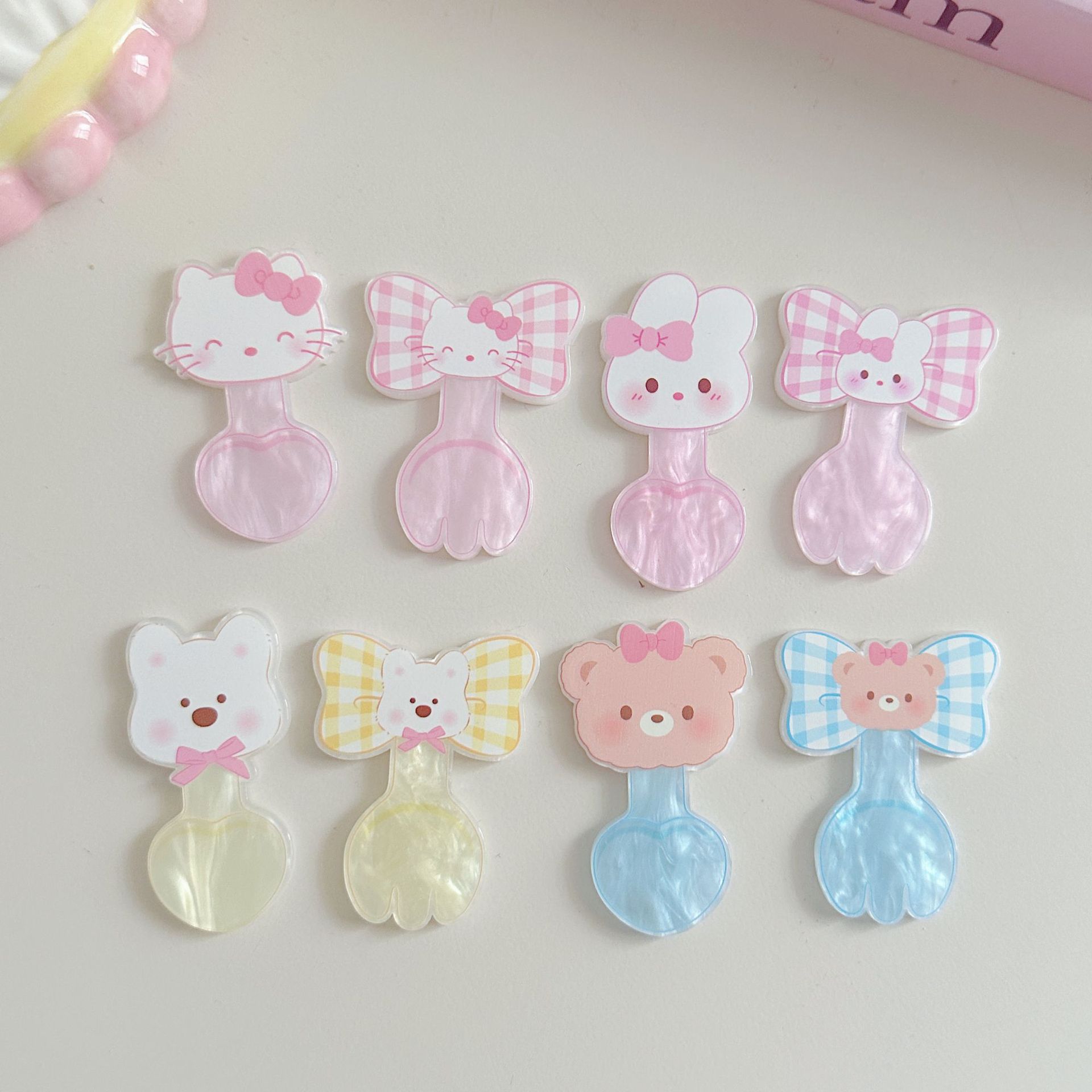 4 색 동물 스푼 포크 아크릴 액세서리 새로운 창조적 인 DIY 수제 전화 케이스 소재 신발 꽃 패치