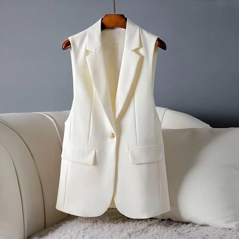 スーツのベストの女性の秋の2025新型のゆったりした外は袖なしの春と秋のノースリーブのスーツのベストのコートの女性に乗ります。