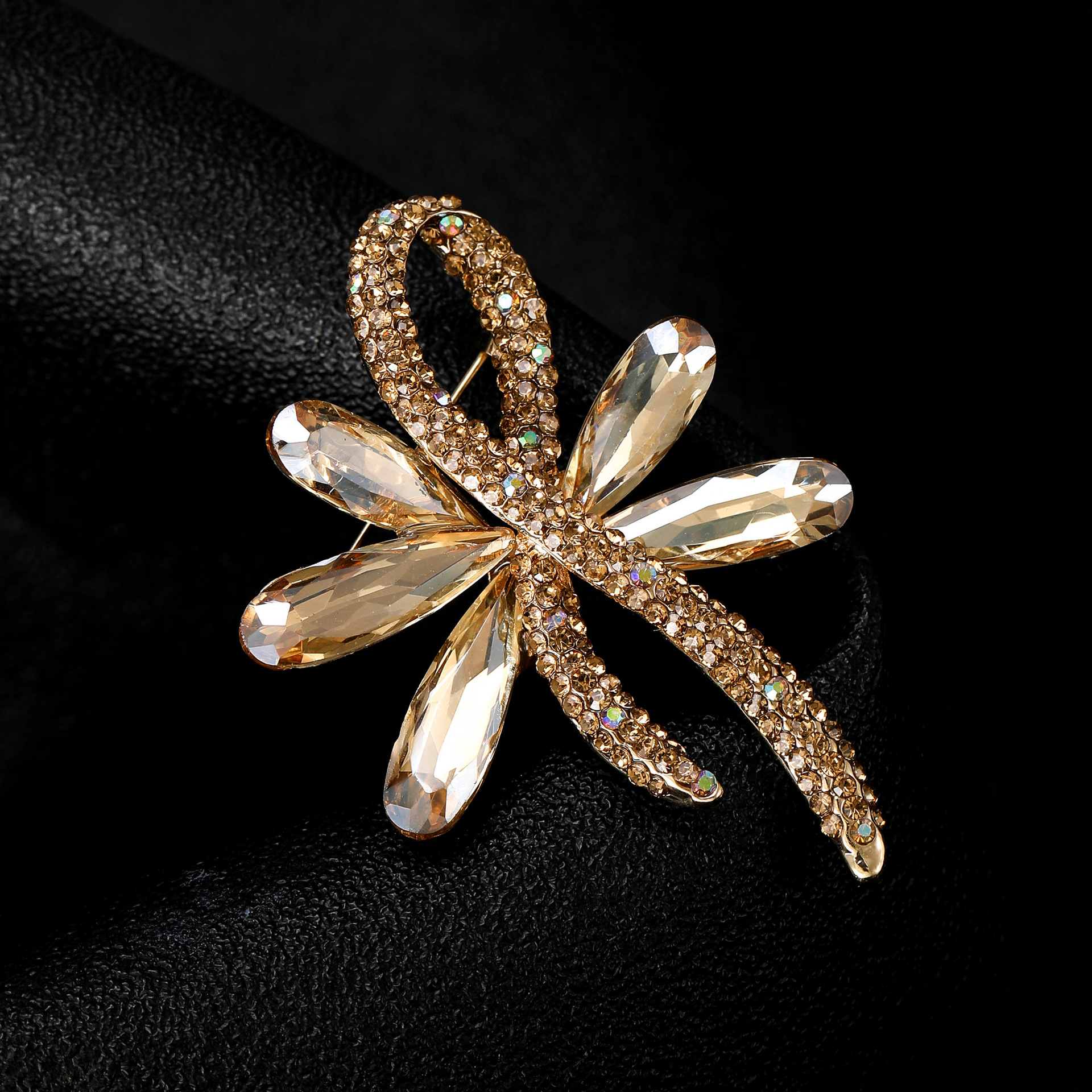 15g Weight Rhinestones Inlay Material Brooches Classification Holiday Occasion Alloy Material Bow Knot Pattern Women's Gender Inlay Design Pin Bow Knot Alloy Inlay Rhinestones Women's Brooches 26