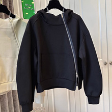 新款设计小众宽松休闲斜拉链连帽卫衣女时尚上衣秋款